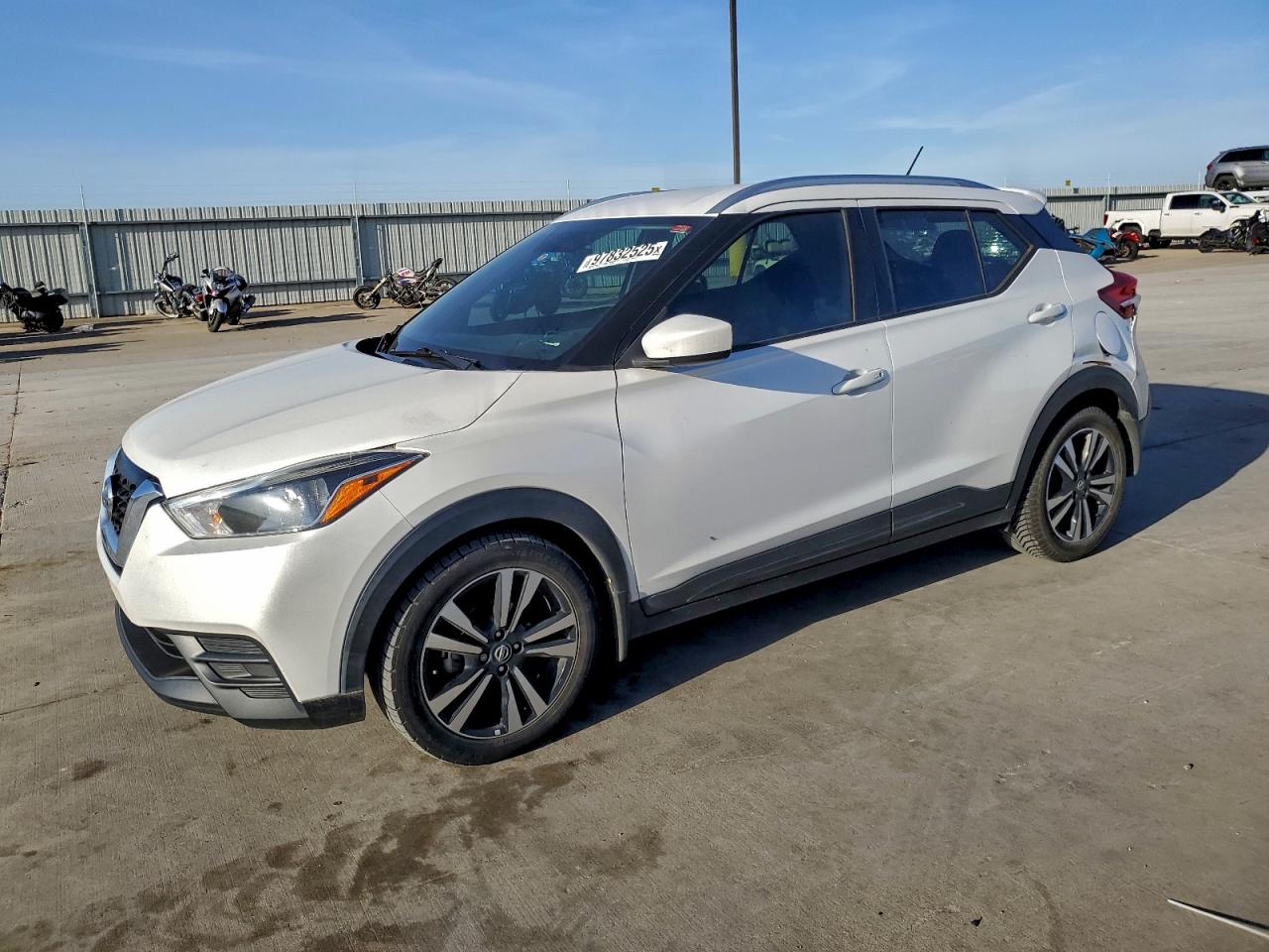 2018 NISSAN KICKS