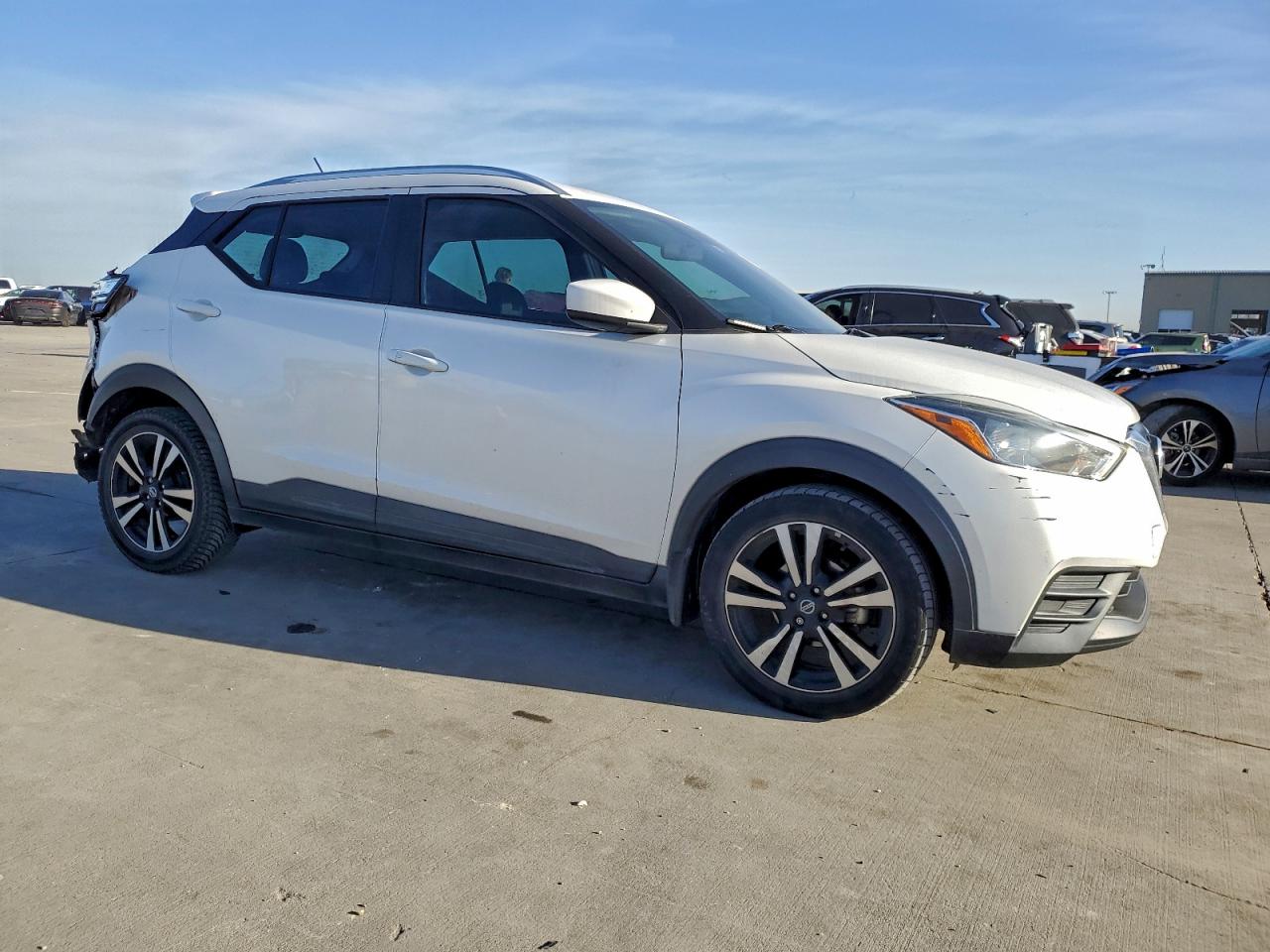2018 NISSAN KICKS S photo 4