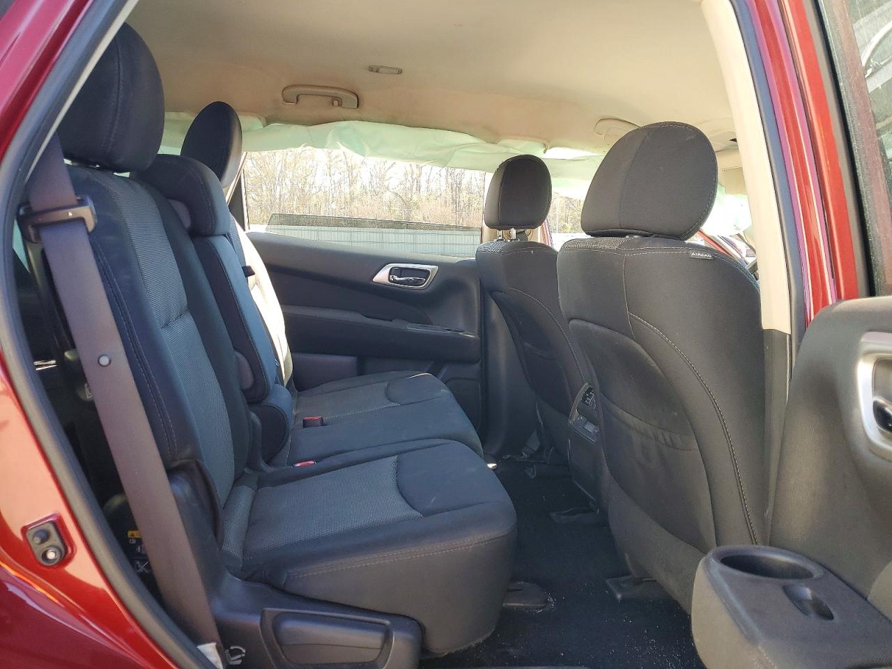 2017 NISSAN PATHFINDER S photo 10