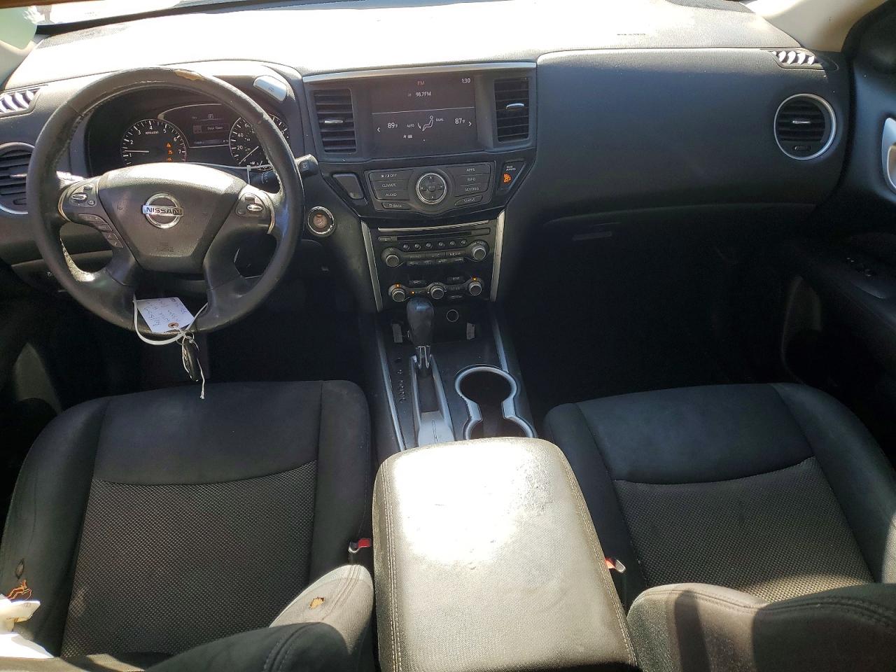 2017 NISSAN PATHFINDER S photo 8