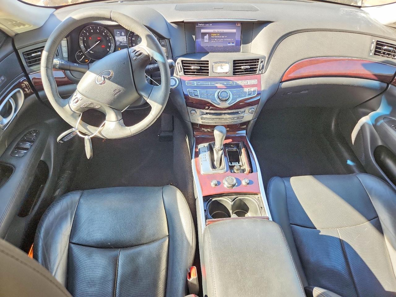 2013 INFINITI M37 X photo 8