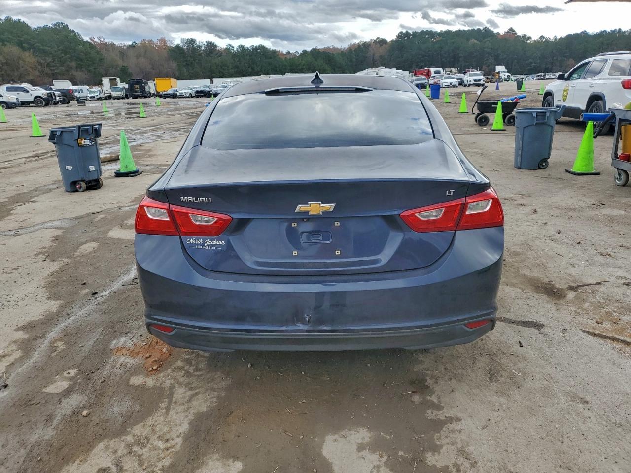 2016 CHEVROLET MALIBU LT photo 6