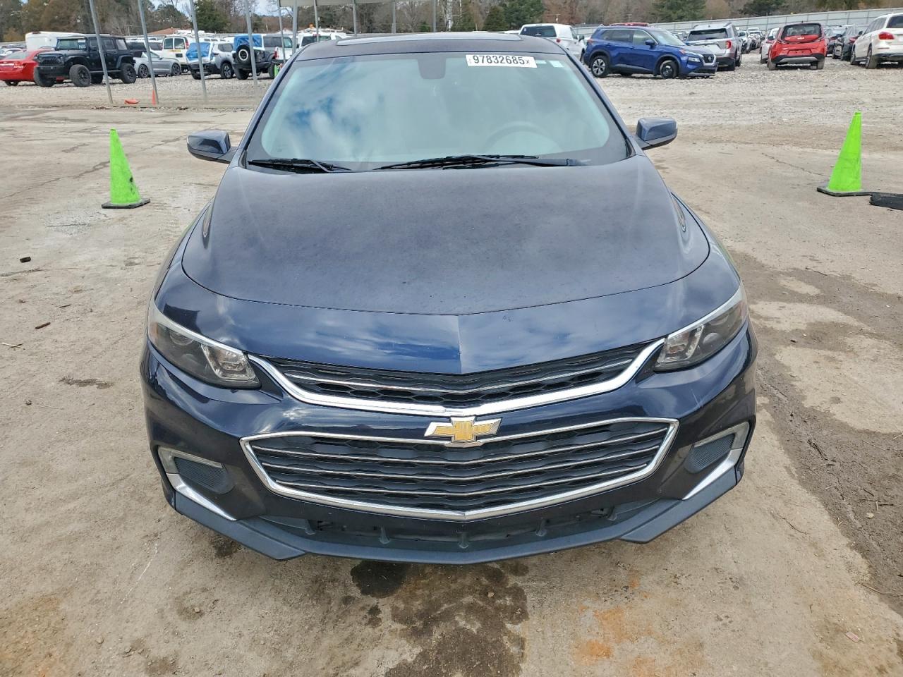 2016 CHEVROLET MALIBU LT photo 5