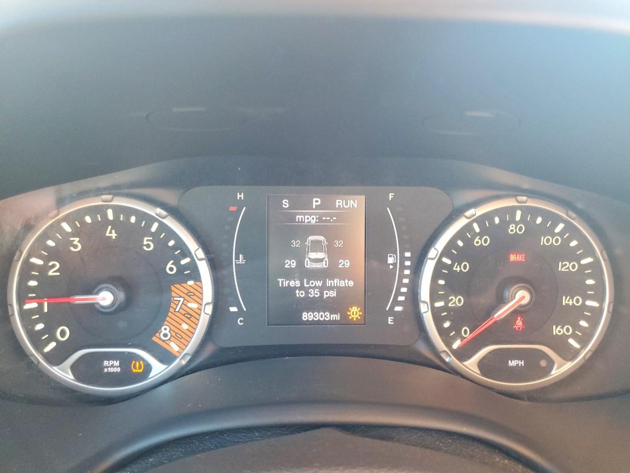 2019 JEEP RENEGADE LATITUDE photo 9