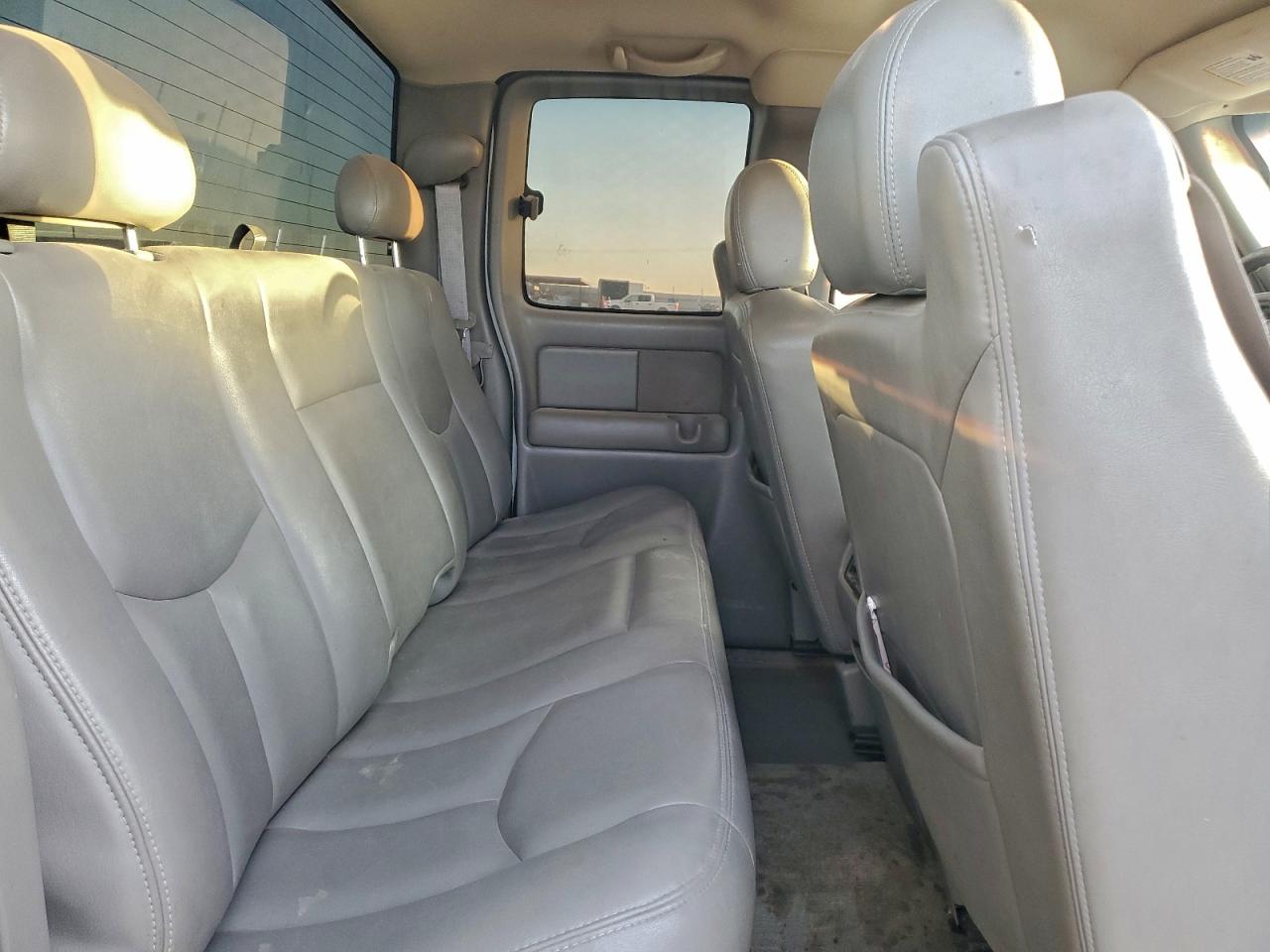 2003 CHEVROLET SILVERADO K1500 photo 28