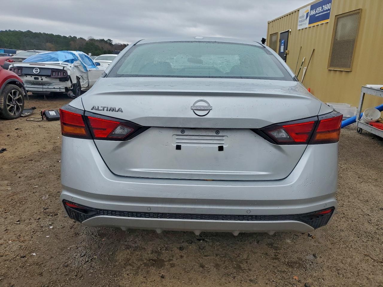 2025 NISSAN ALTIMA SV photo 6