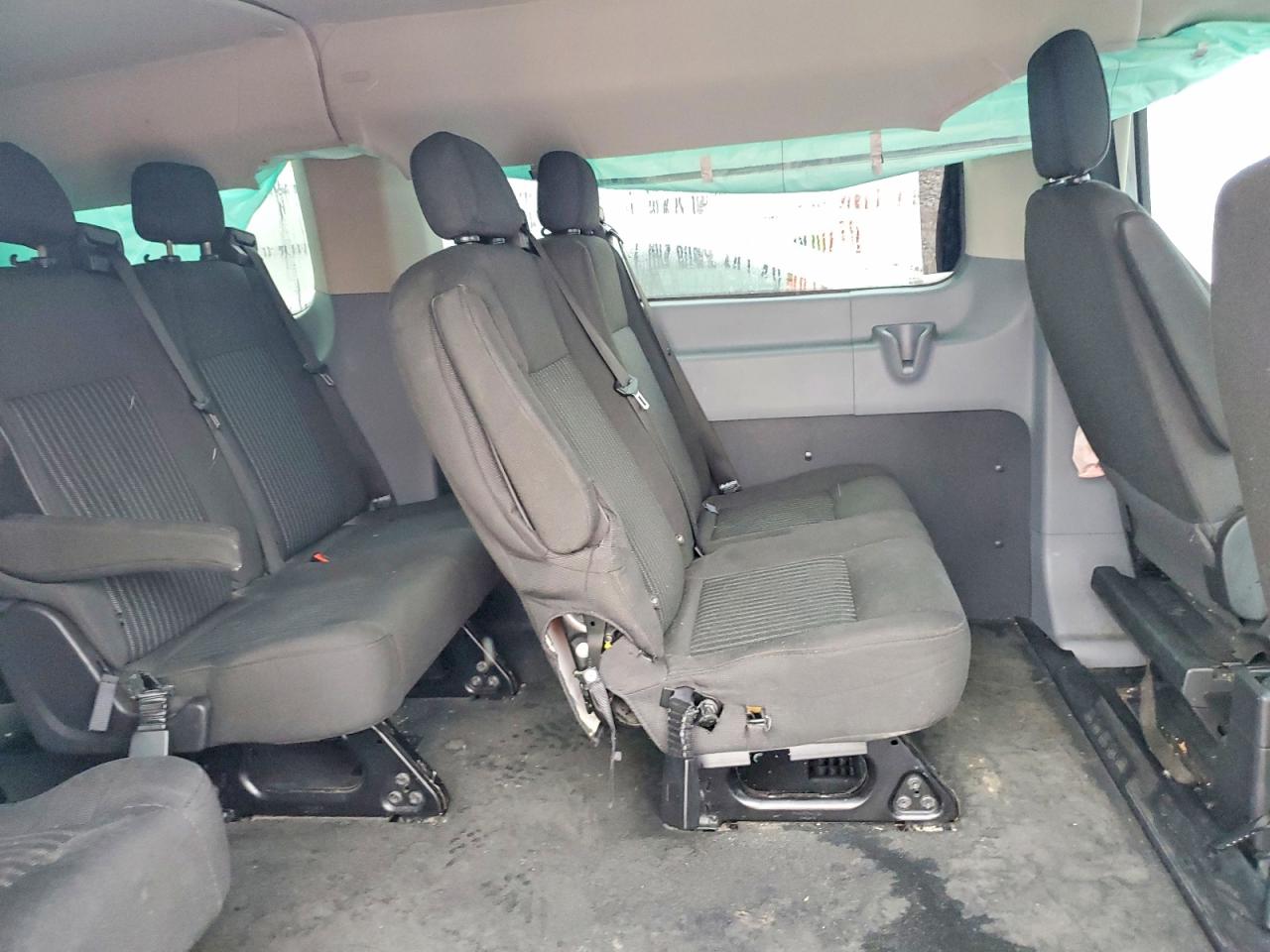2016 FORD TRANSIT T-150 photo 11