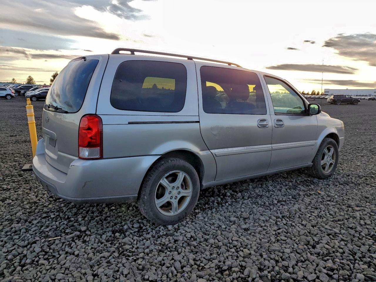 2006 CHEVROLET UPLANDER LT photo 3