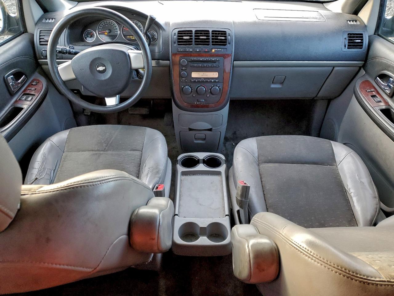 2006 CHEVROLET UPLANDER LT photo 8