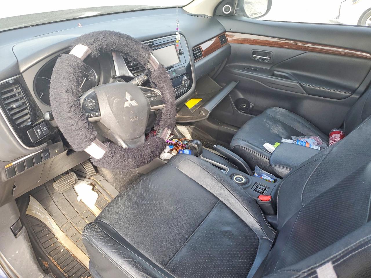 2014 MITSUBISHI OUTLANDER SE photo 8