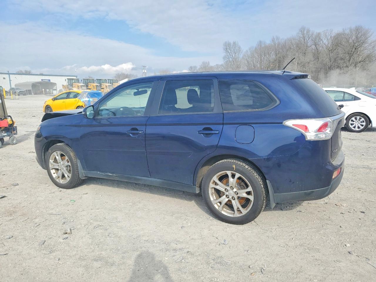 2014 MITSUBISHI OUTLANDER SE photo 2