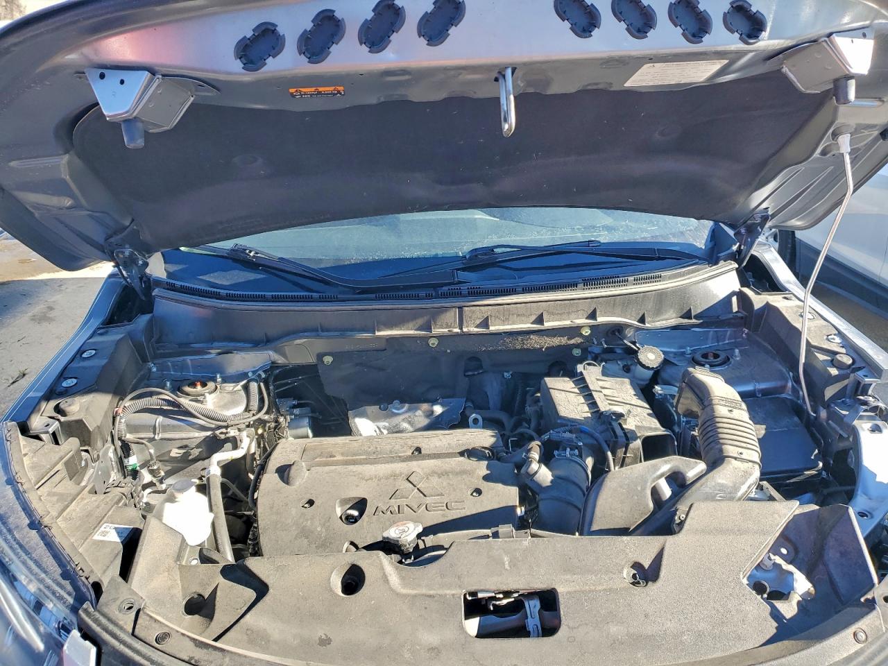 2024 MITSUBISHI OUTLANDER SPORT S/SE photo 12