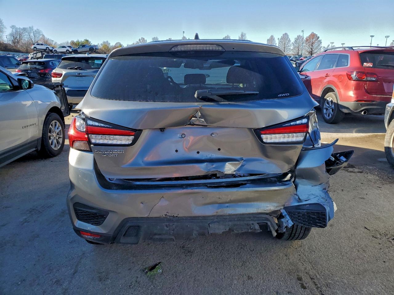 2024 MITSUBISHI OUTLANDER SPORT S/SE photo 6