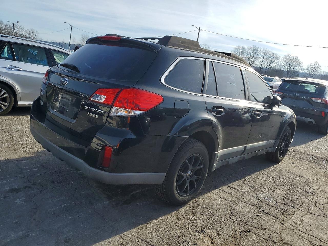 2011 SUBARU OUTBACK 2.5I photo 3