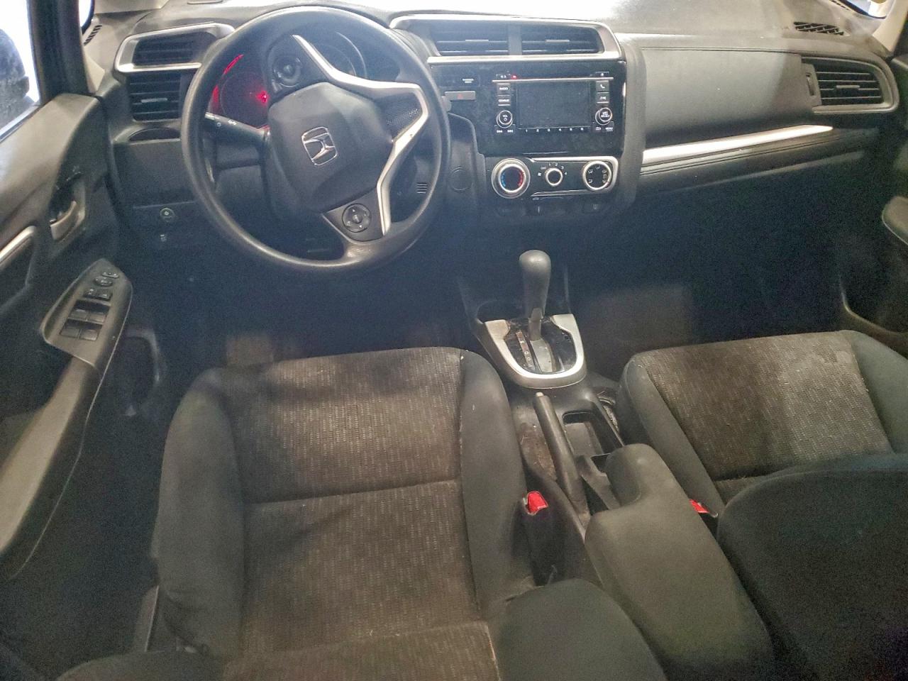 2017 HONDA FIT LX photo 8