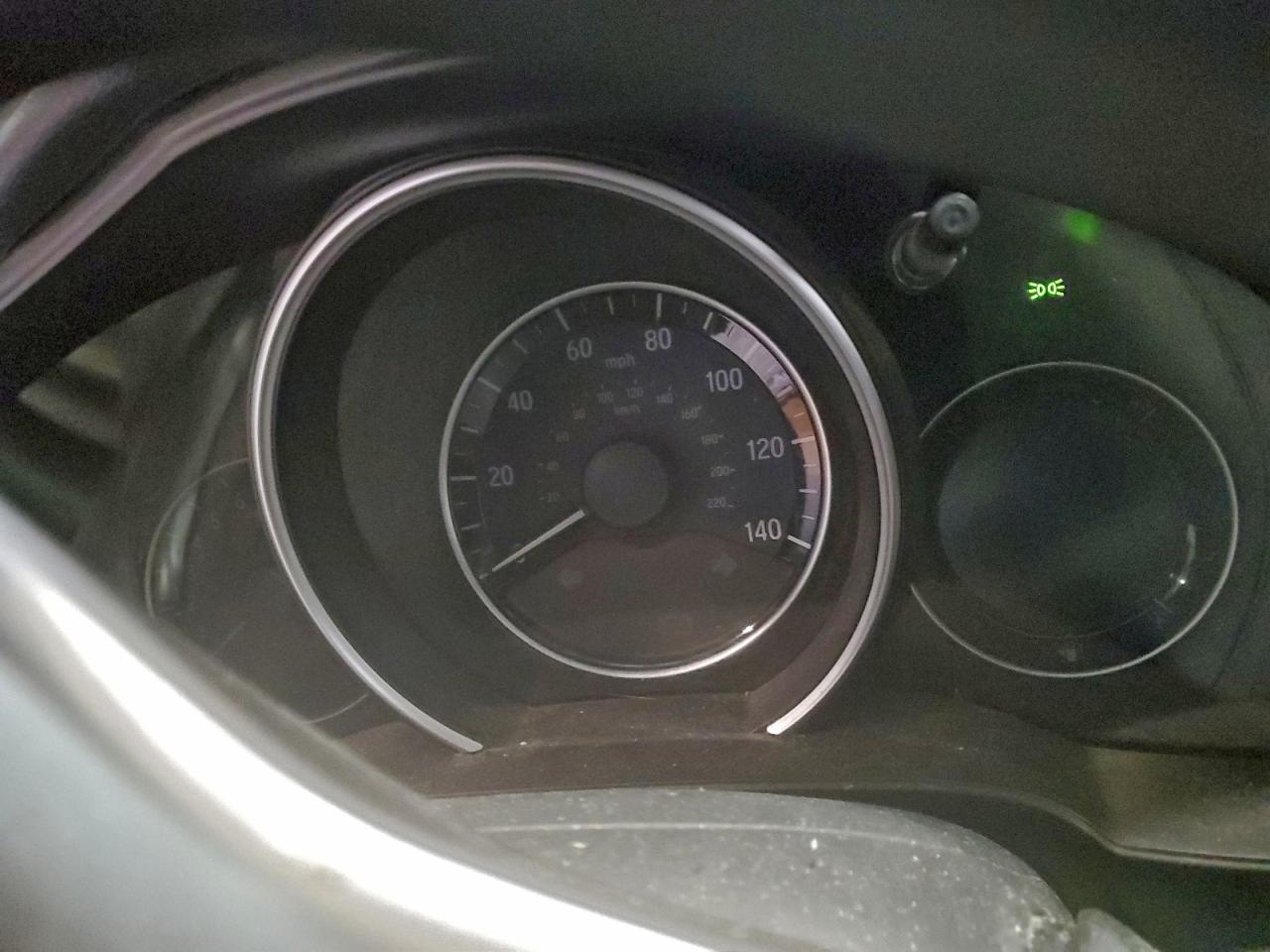 2017 HONDA FIT LX photo 9