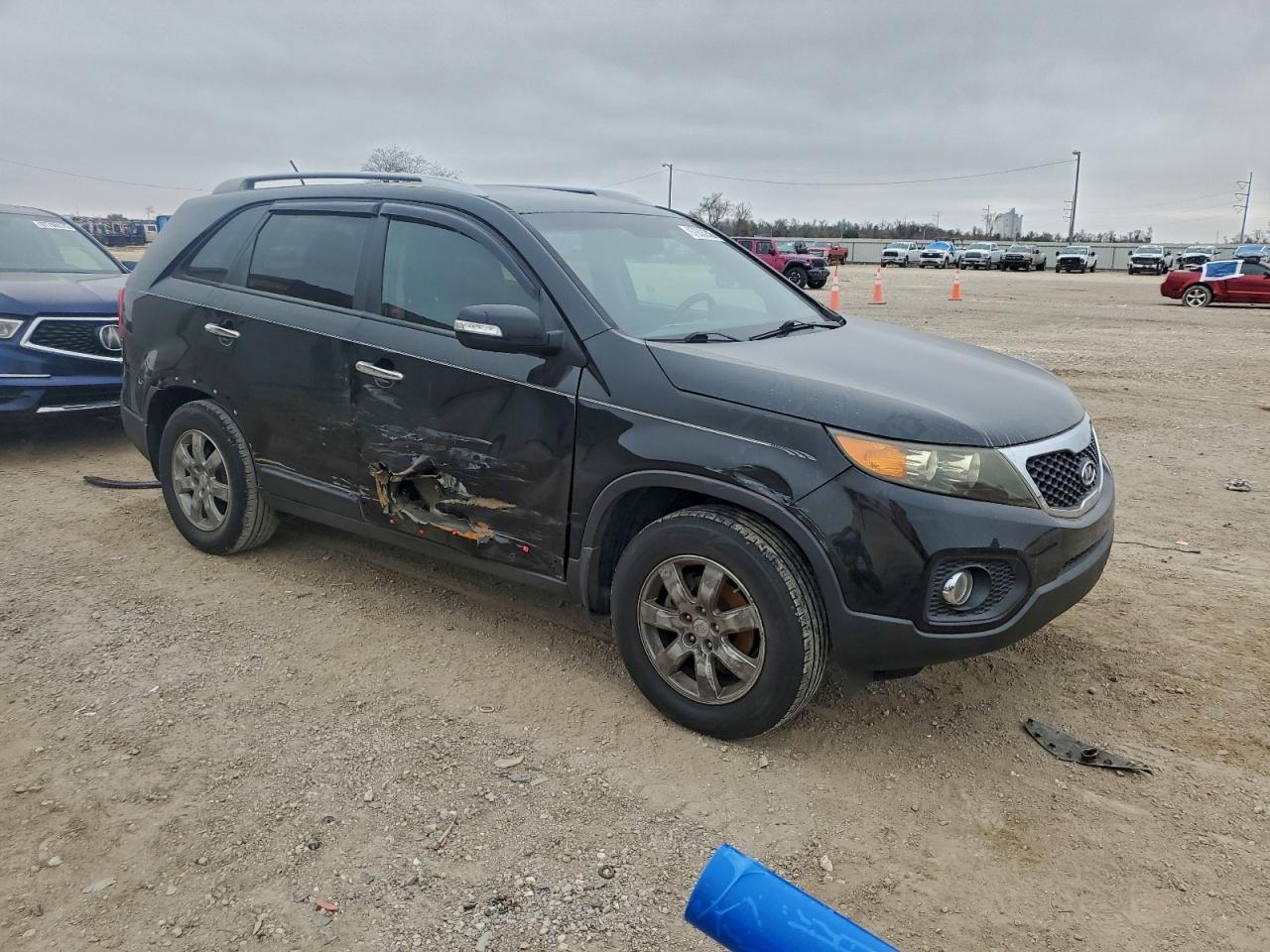 2012 KIA SORENTO BASE photo 4