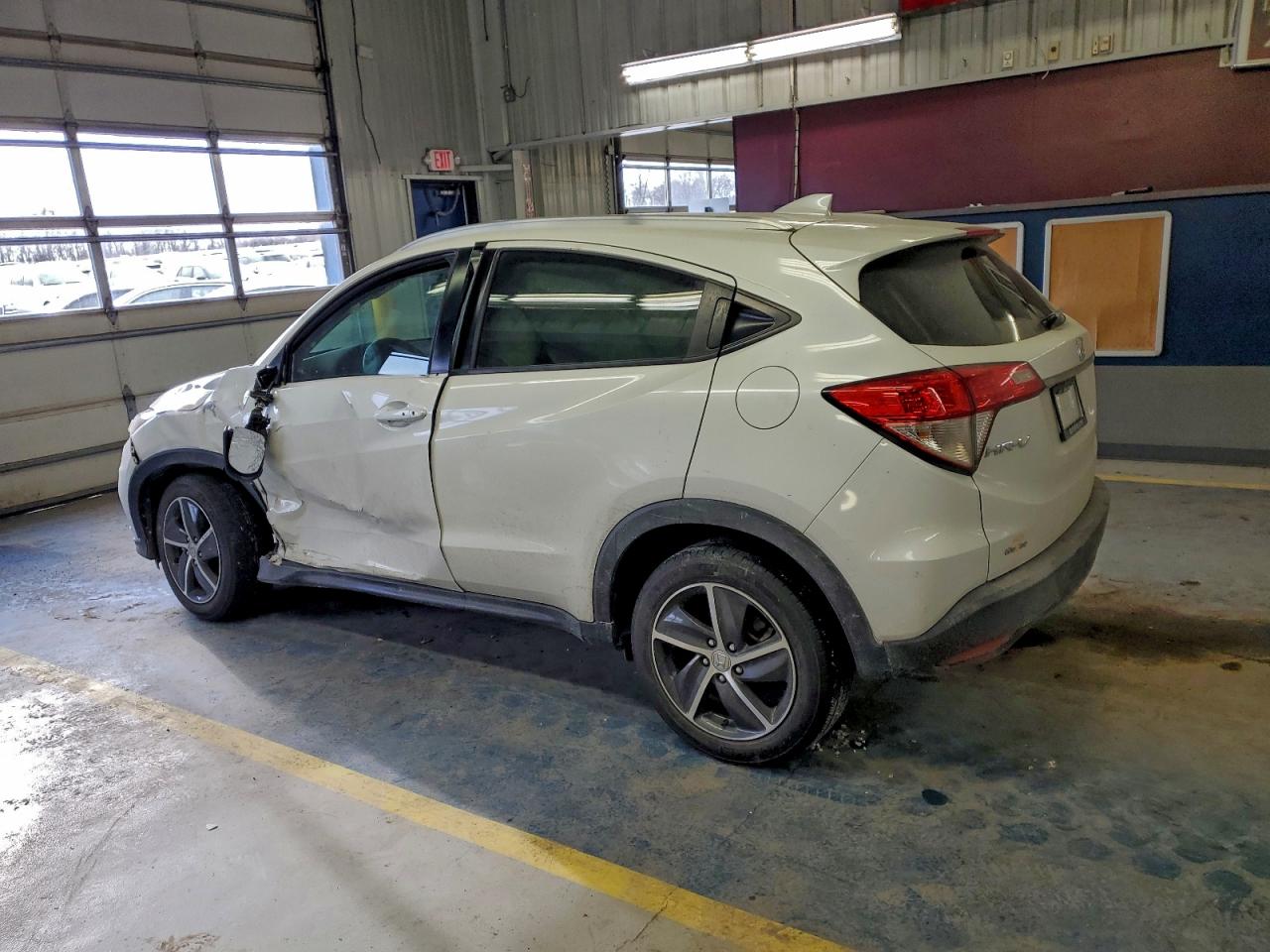2021 HONDA HR-V EX photo 3