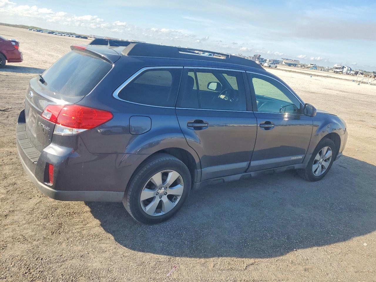 2011 SUBARU OUTBACK 2.5I LIMITED photo 3