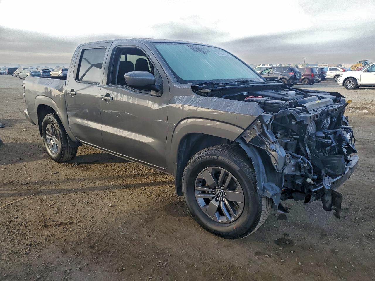 2024 NISSAN FRONTIER S photo 4