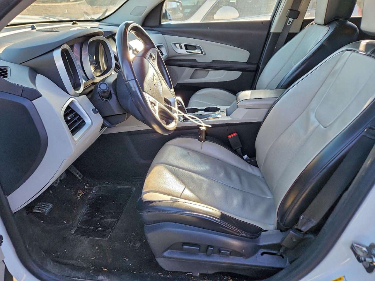 2014 CHEVROLET EQUINOX LT photo 7