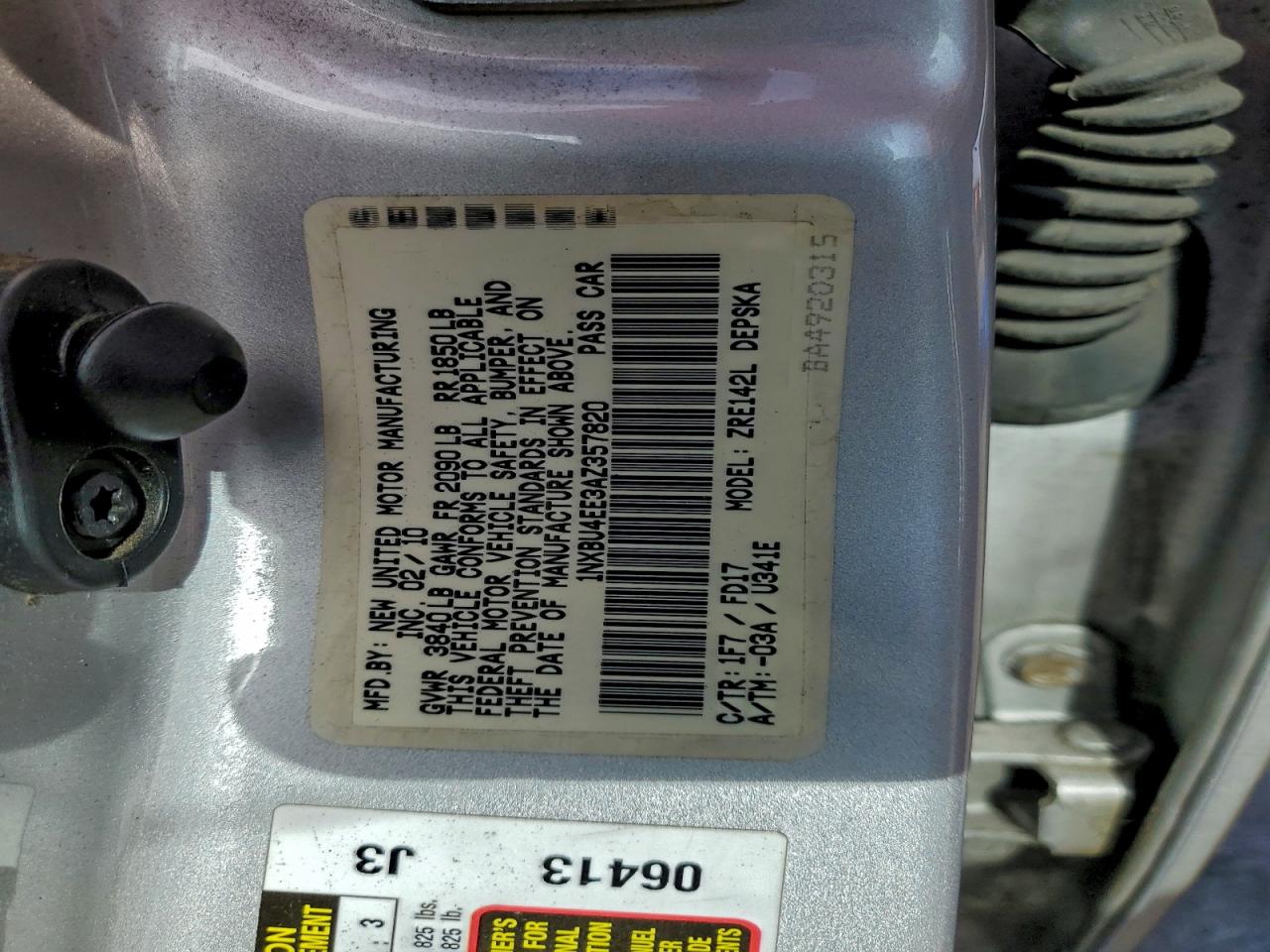 2010 TOYOTA COROLLA BASE photo 23