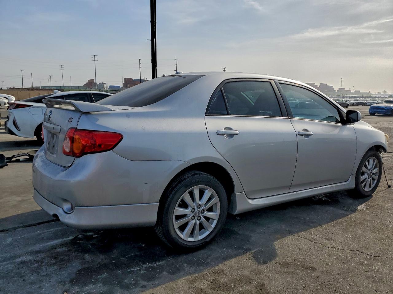 2010 TOYOTA COROLLA BASE photo 5