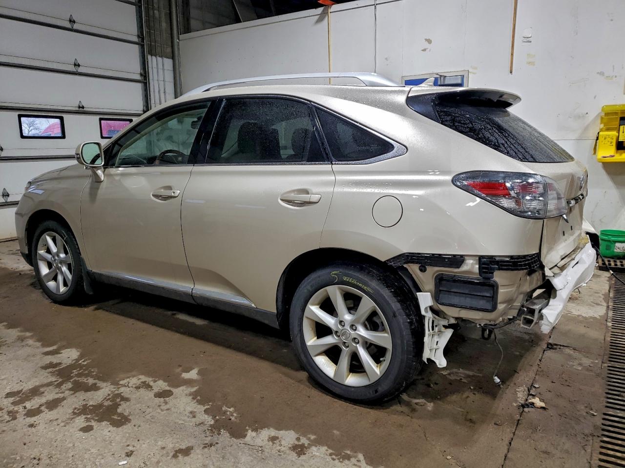 2011 LEXUS RX 350 photo 2