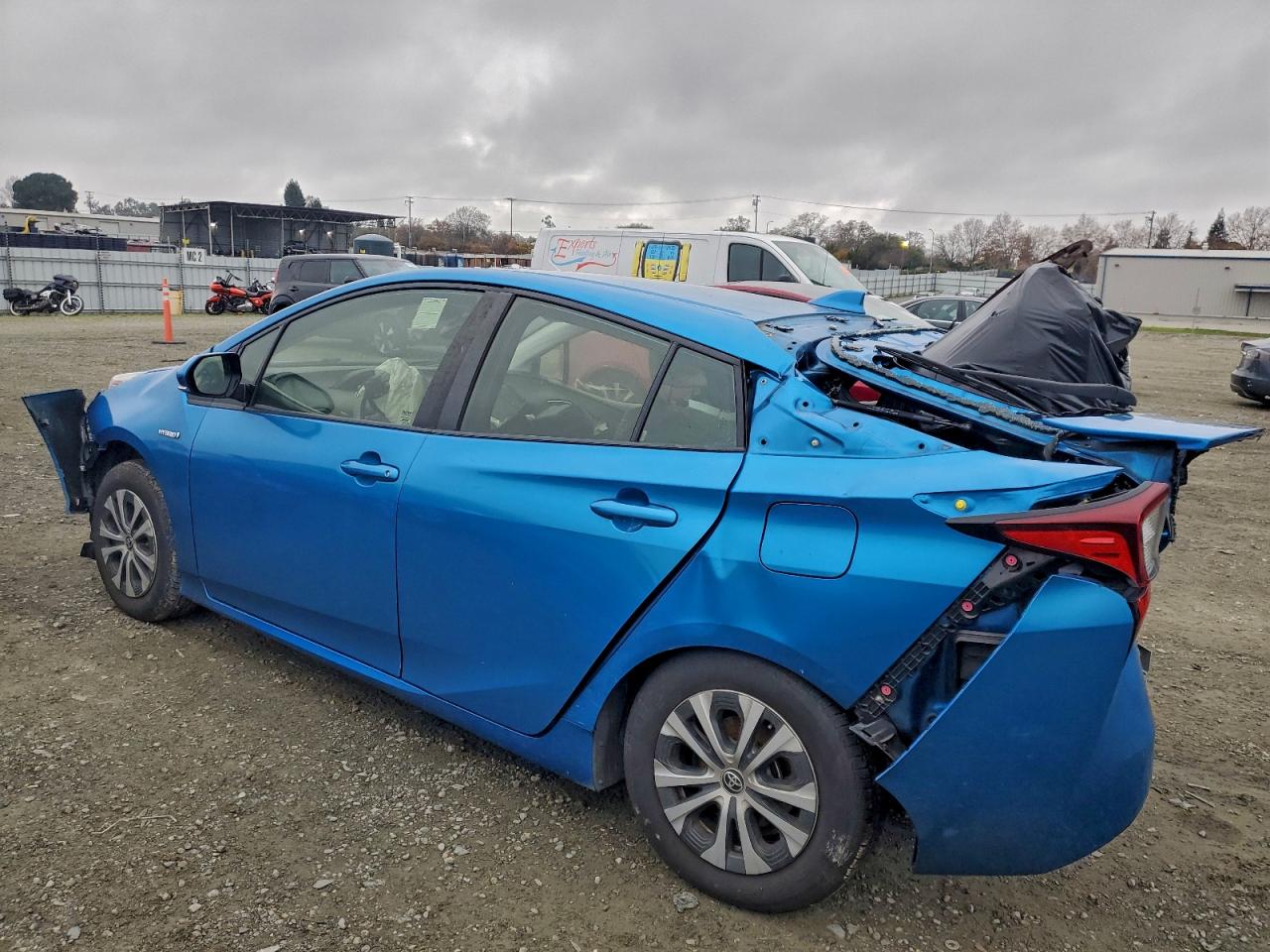 2019 TOYOTA PRIUS photo 4