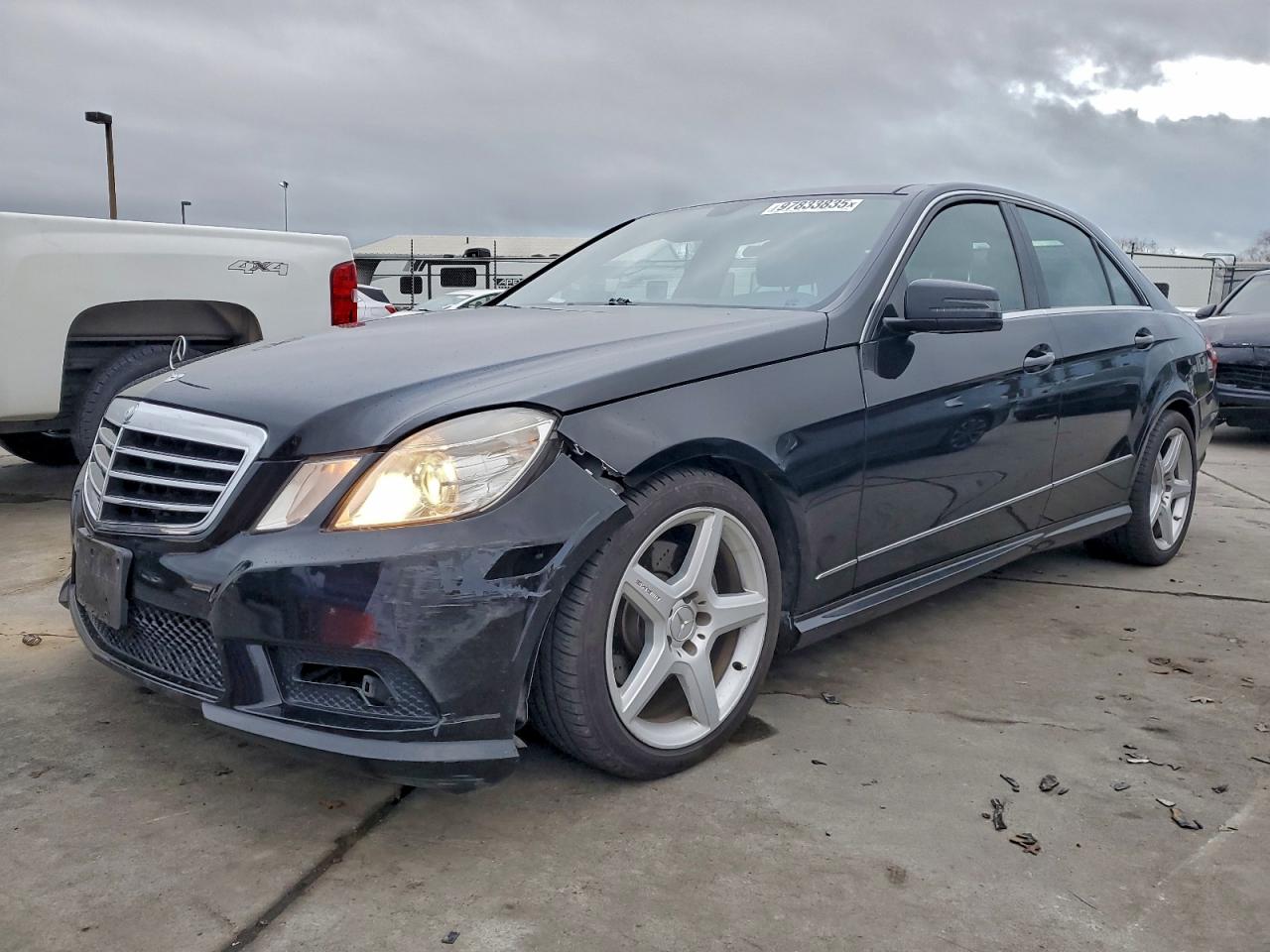 2011 MERCEDES-BENZ E