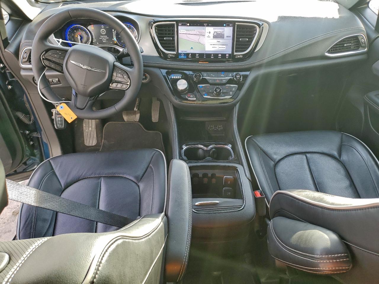 2025 CHRYSLER PACIFICA LIMITED photo 8