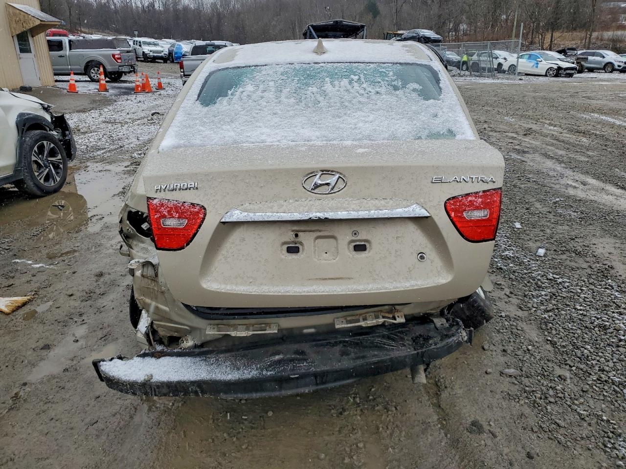 2010 HYUNDAI ELANTRA BLUE photo 6