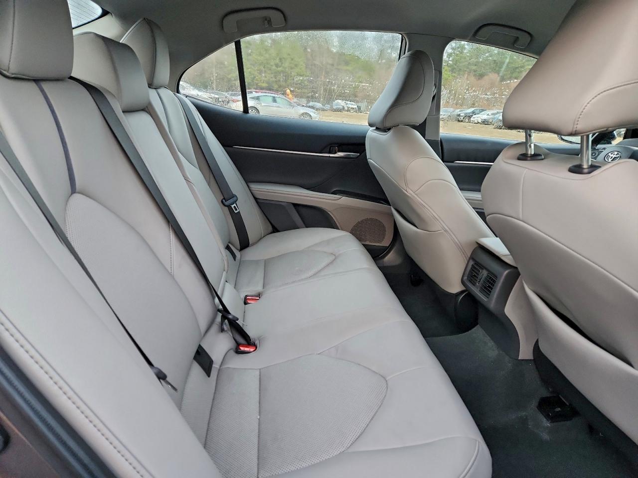 2023 TOYOTA CAMRY XLE photo 10