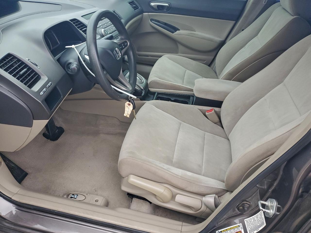 2010 HONDA CIVIC LX photo 7