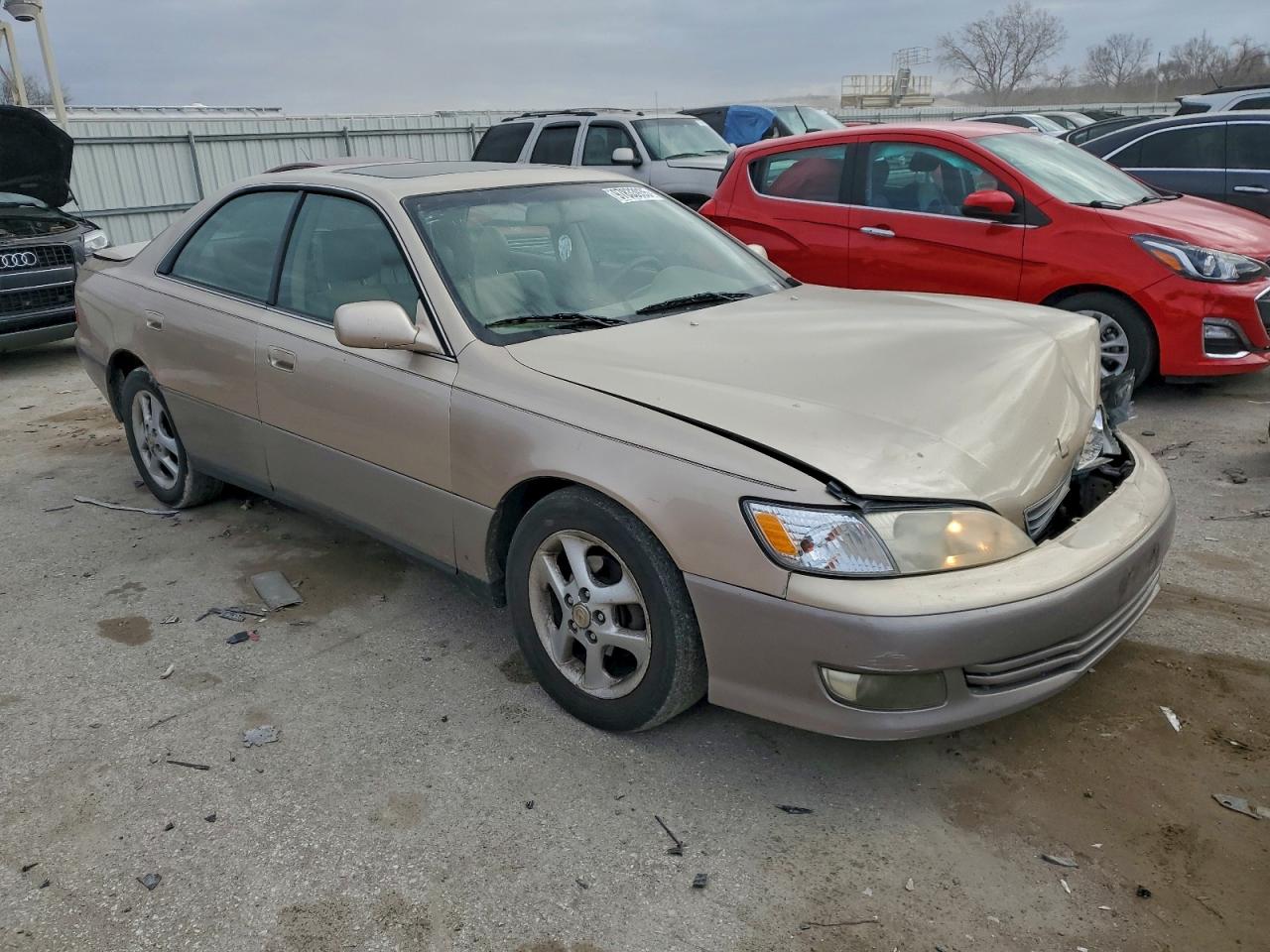 2000 LEXUS ES 300 photo 4