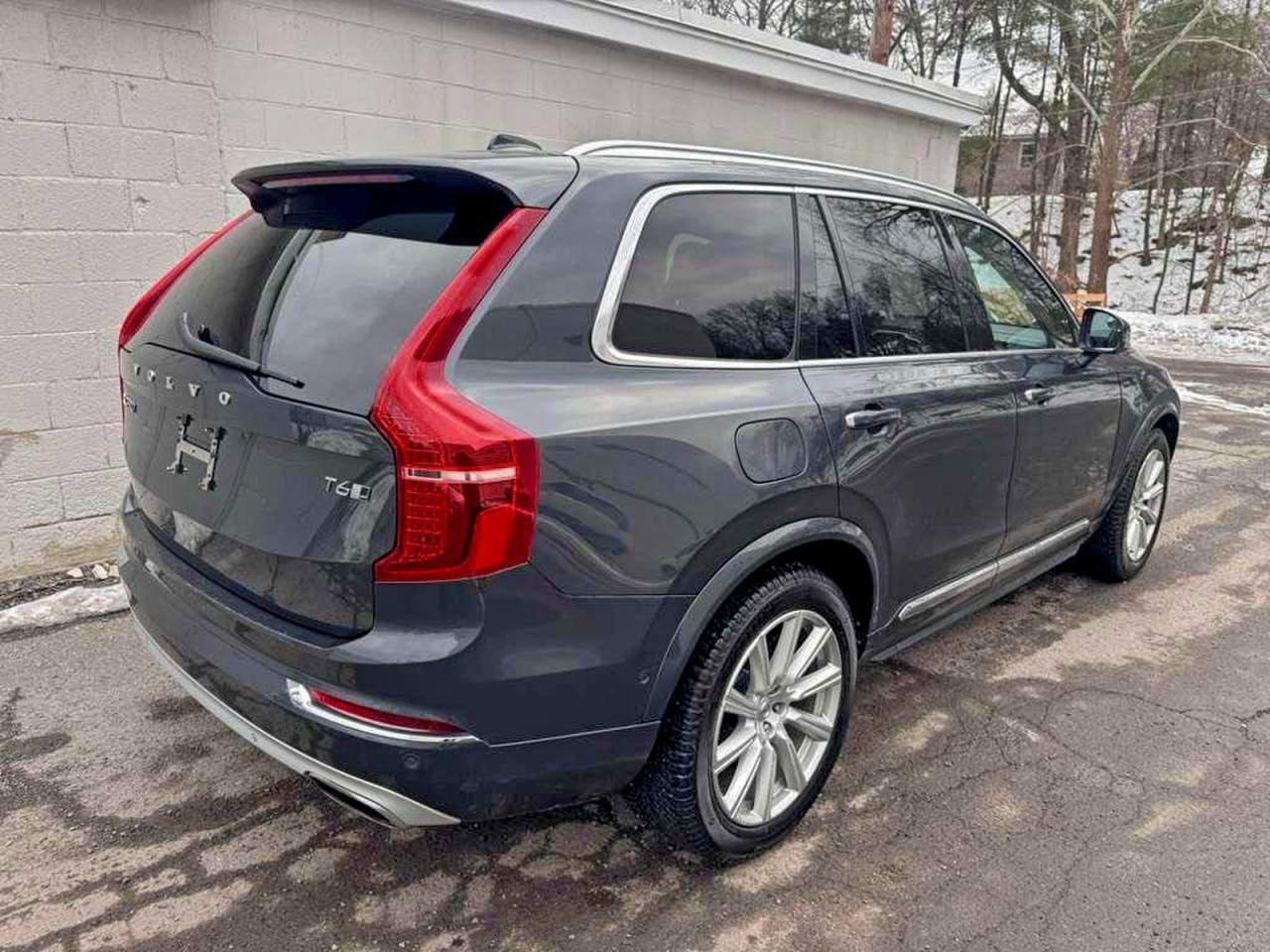 2016 VOLVO XC90 T6 photo 4