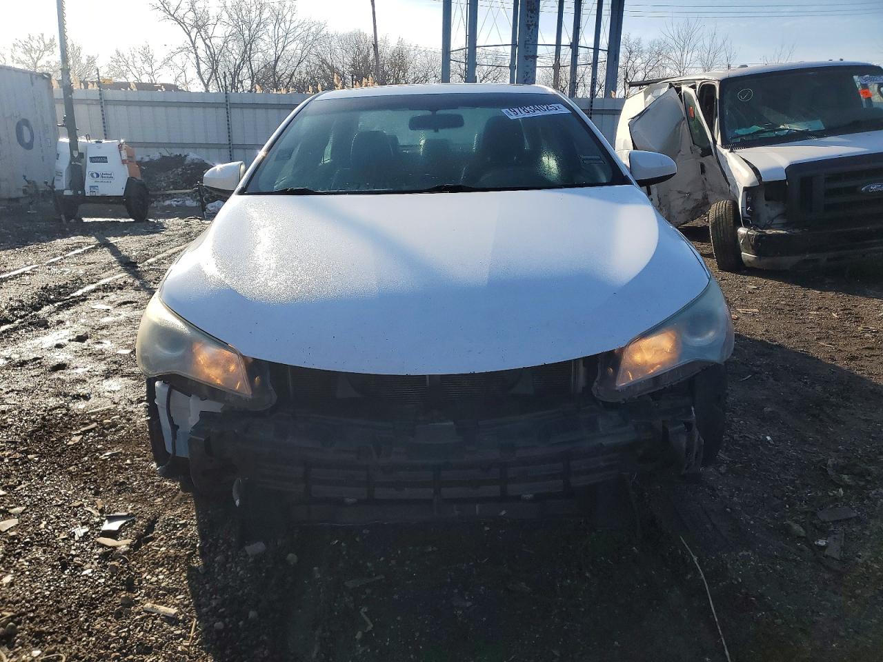 2015 TOYOTA CAMRY photo 9