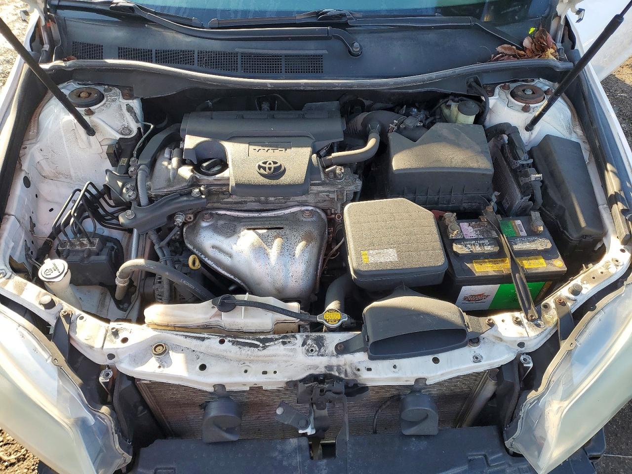 2015 TOYOTA CAMRY photo 21
