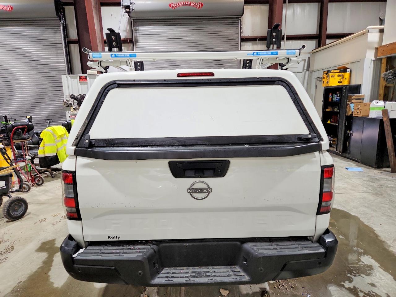 2024 NISSAN FRONTIER S photo 6