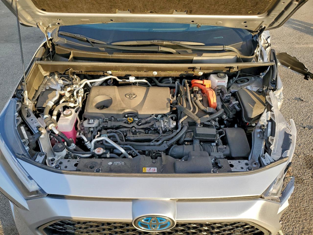 2024 TOYOTA RAV4 PRIME XSE photo 23