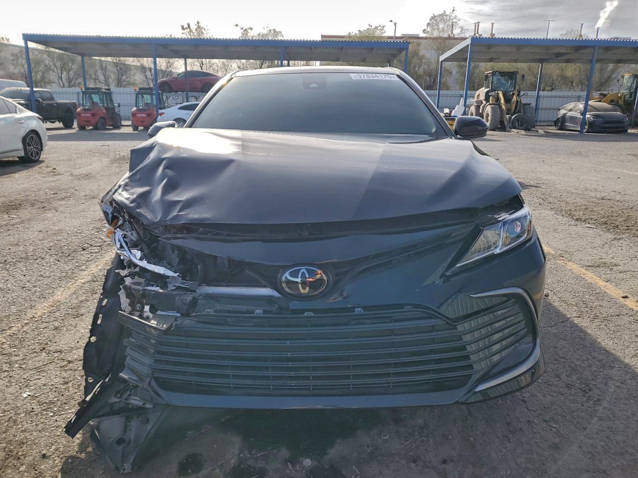 2024 TOYOTA CAMRY LE photo 5