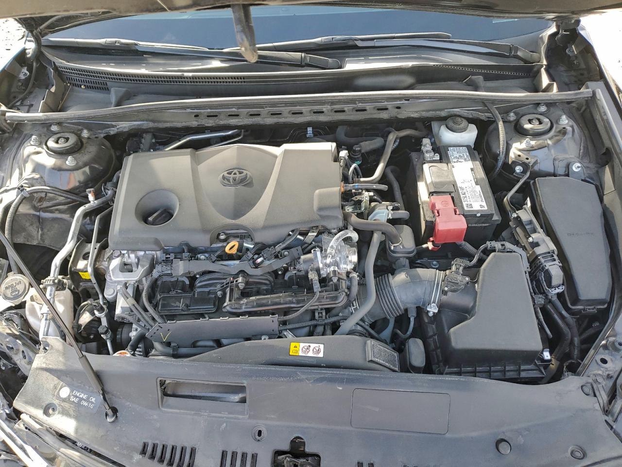 2024 TOYOTA CAMRY LE photo 11