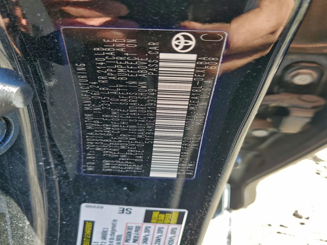 2024 TOYOTA COROLLA LE photo 12