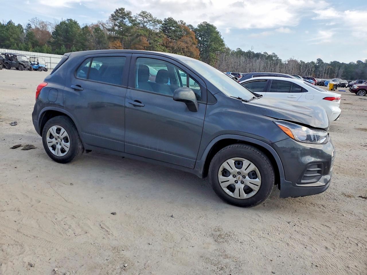 2019 CHEVROLET TRAX LS photo 7