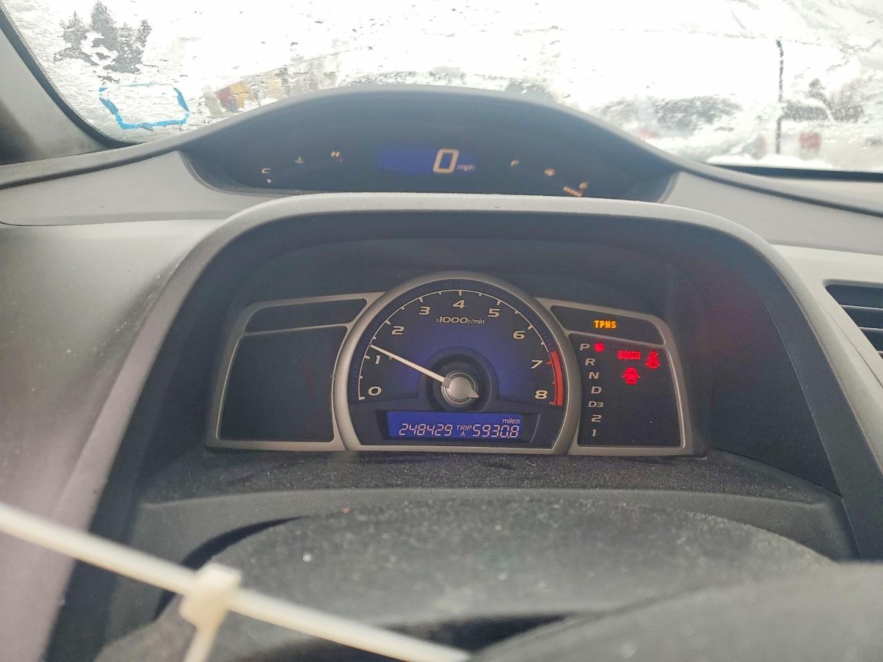 2010 HONDA CIVIC LX photo 9