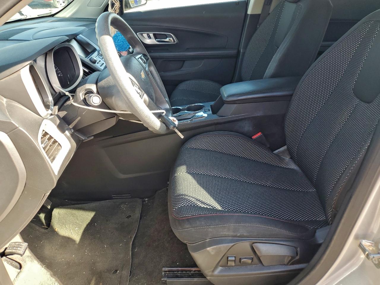 2017 CHEVROLET EQUINOX LS photo 19