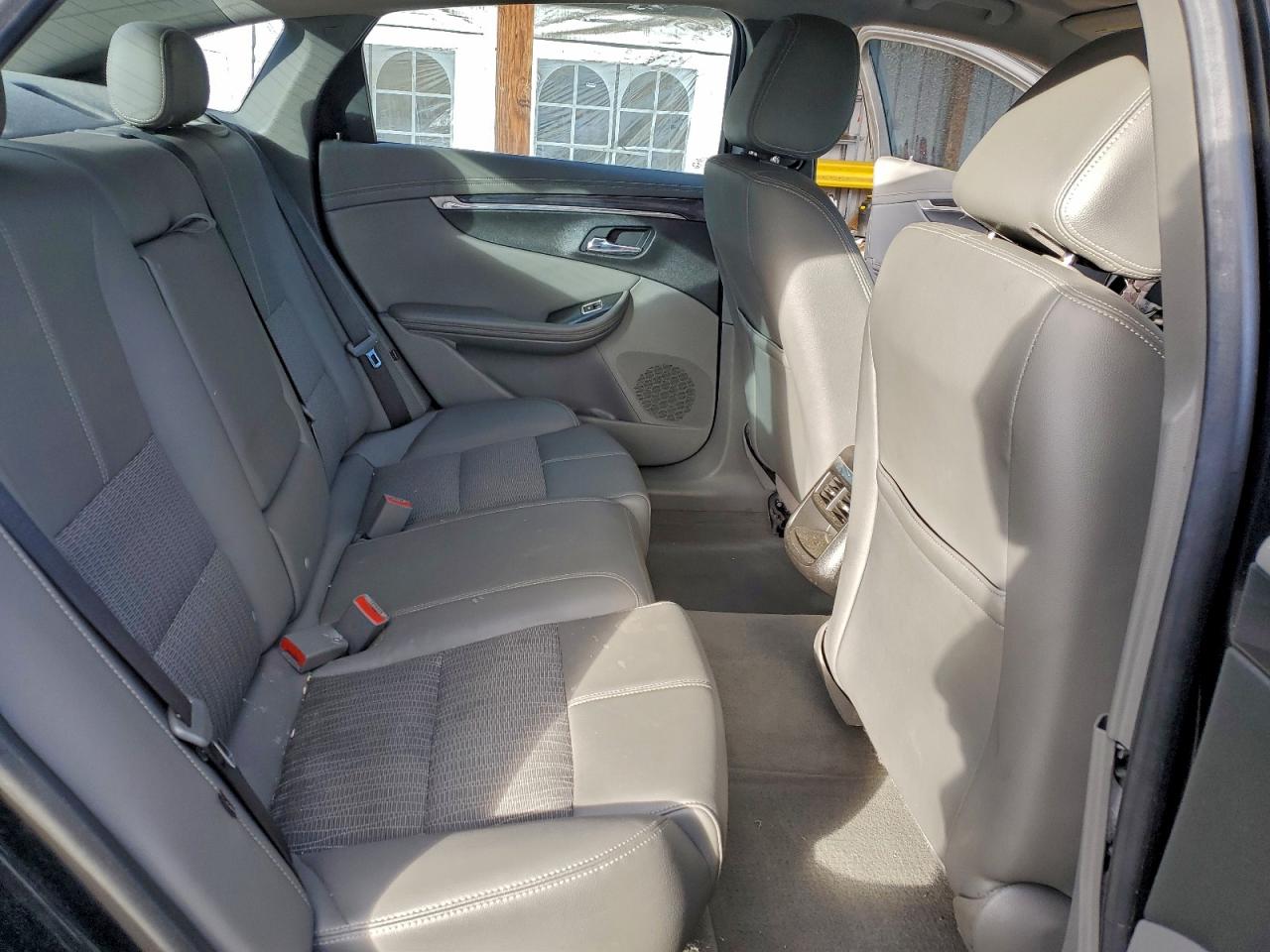 2018 CHEVROLET IMPALA LT photo 10