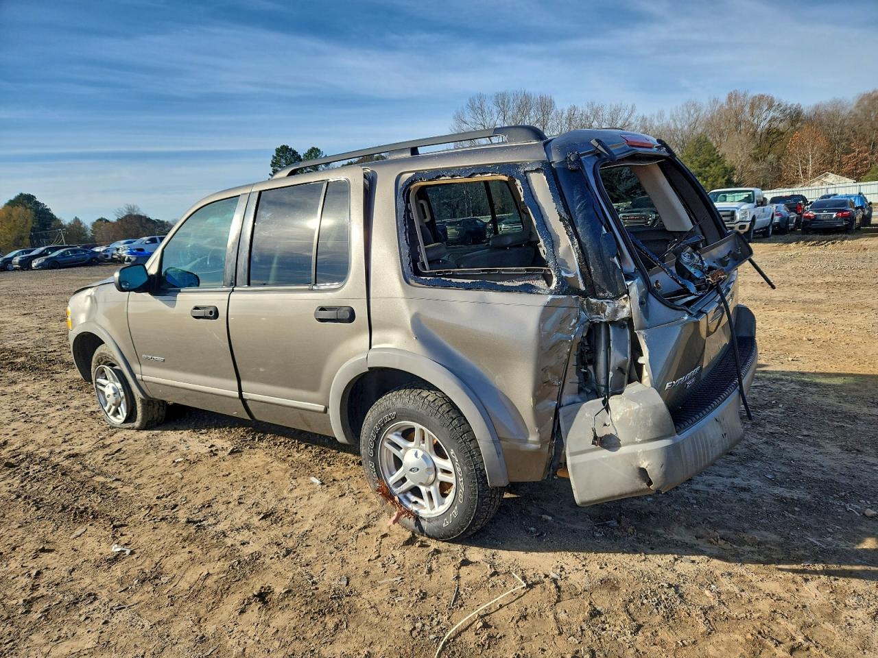 2002 FORD EXPLORER XLS photo 2