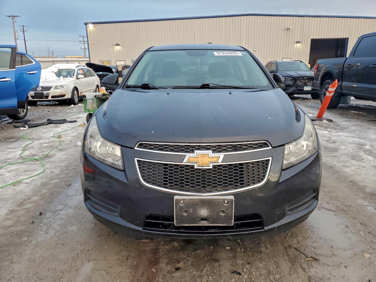 2013 CHEVROLET CRUZE LS photo 5