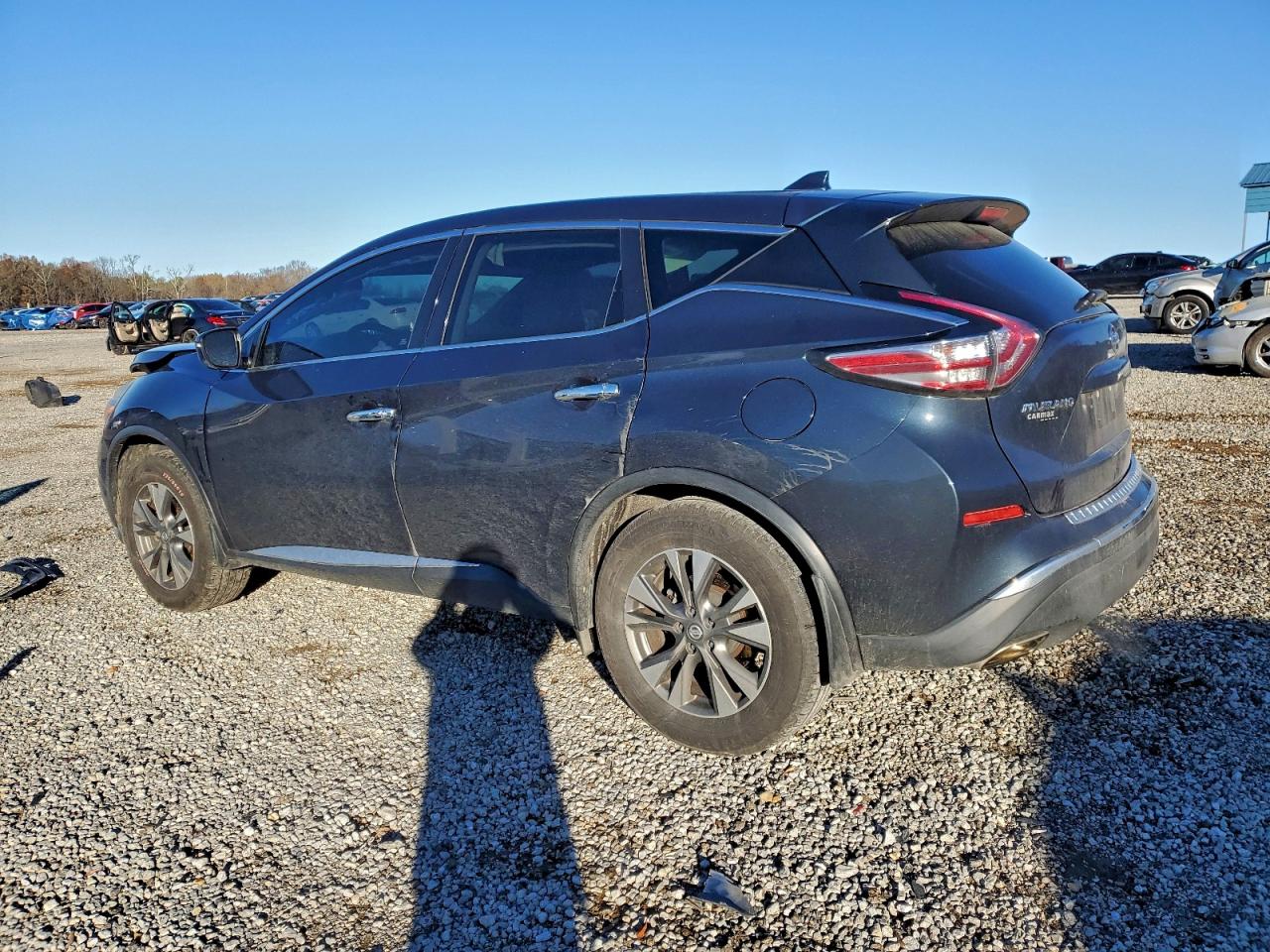 2018 NISSAN MURANO S photo 2